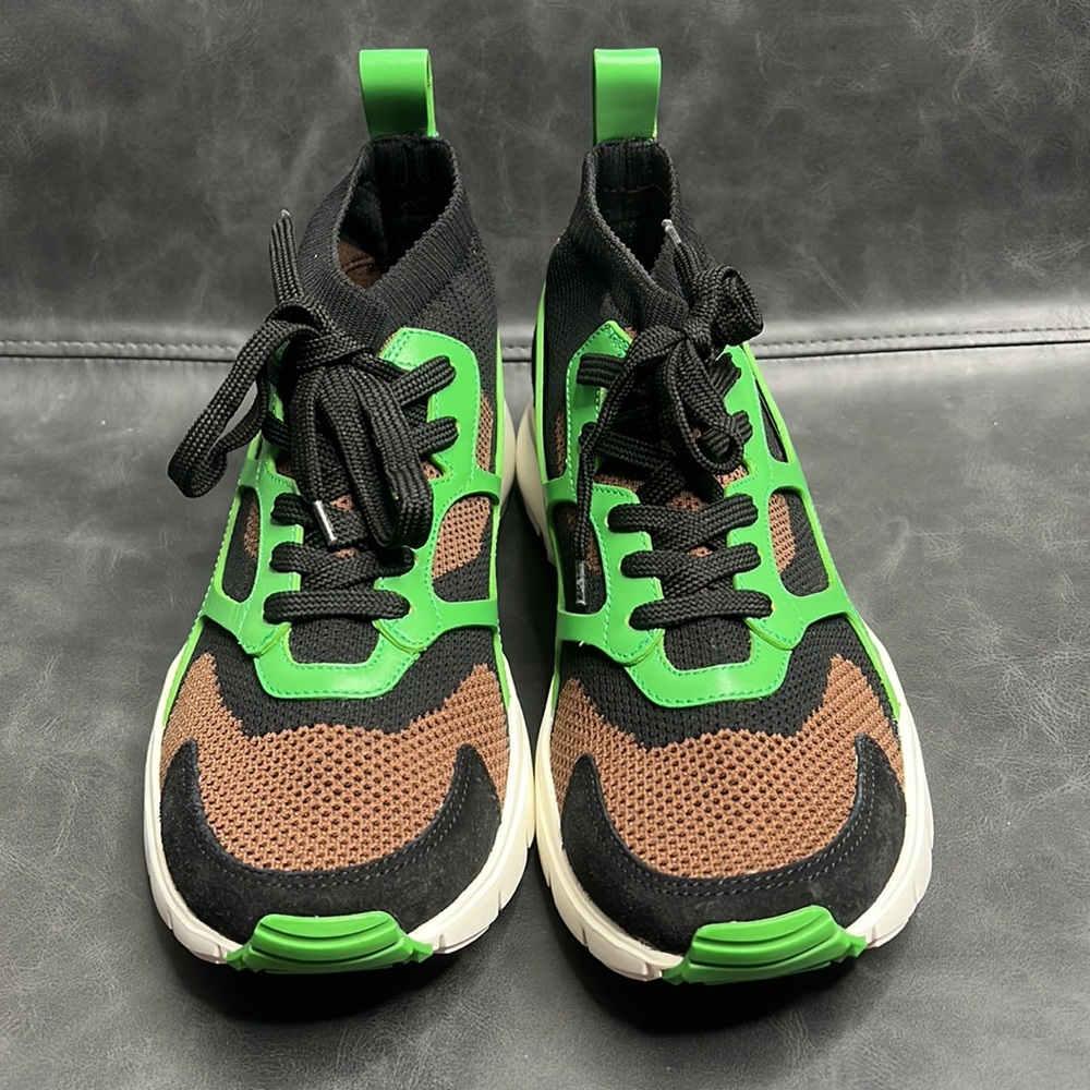 Valentino Garavani Sneaker - Picture 2 of 10